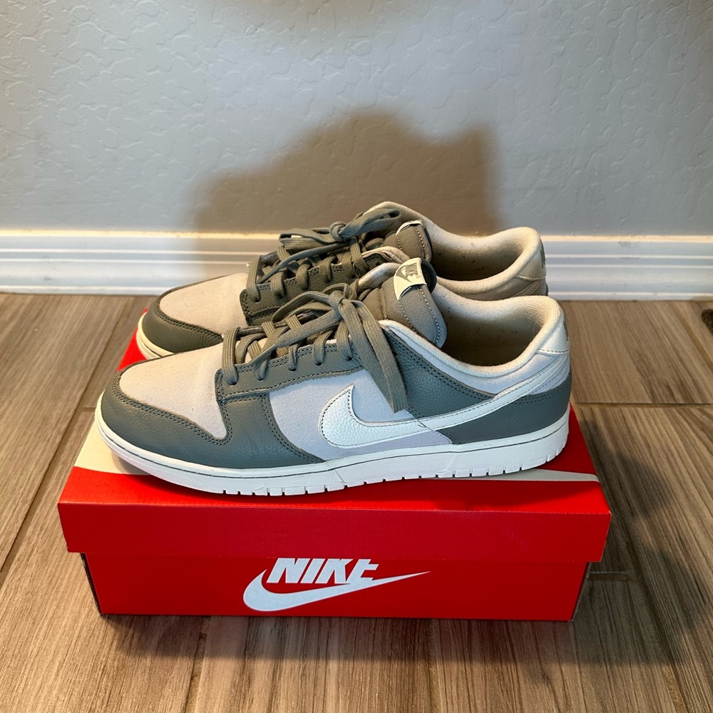 Dunk Low Retro PRM “Mica Green”